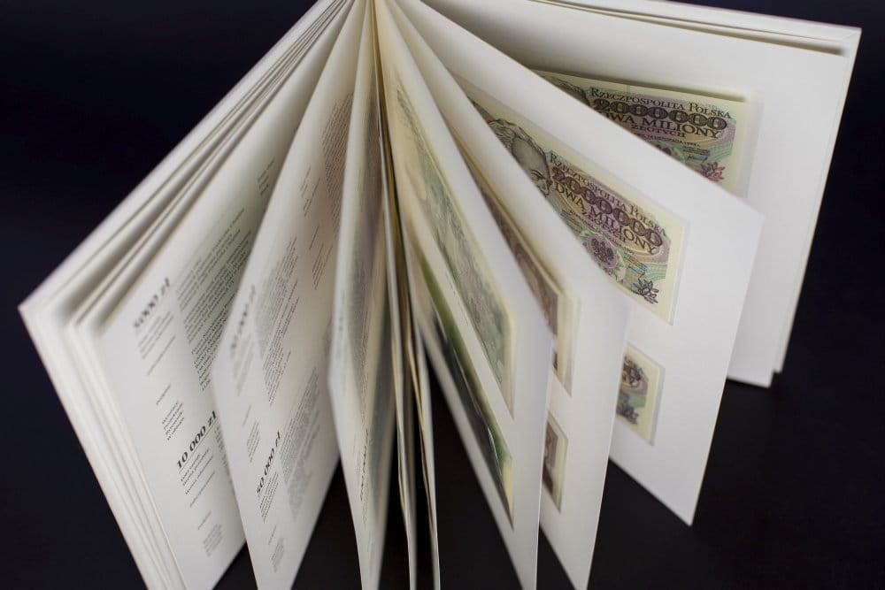 Album: "Polskie banknoty obiegowe z lat 1975-1996"